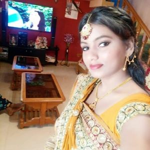 Meet your Posher, Madhu
